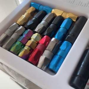 KNT หัวอัดจาระบี รุ่น4กลีบ ล็อคแน่นมาก ต่อกระบอกอัดจาระบี | แพค 10 ชิ้น หัวอัดจาระบีแรงดันสูง หัวอัดจาระบีกลีบม้า