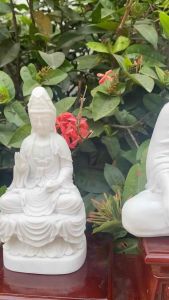 Bộ 3 tượng Ta Bà Tam Thánh gồm Phật Thích Ca Bồ Tát Quan Thế Âm Bồ Tát Địa Tạng trang trí thờ tự nhỏ decor Phật Giáo.