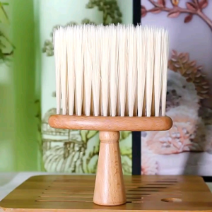 Hair dust cleaning brush荷木多功能清洁毛扫磨尖纤维舒适软毛刷碎发灰尘清洁毛扫Hemu multifunctional cleaning brush sharpened fiber comfortable soft brush broken