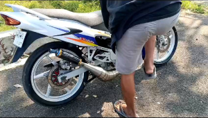 Knalpot Samping Suzuki Satria Hiu Lumba Stainless