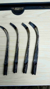 PISAU PARUTAN GAHARU / CARVING GAHARU