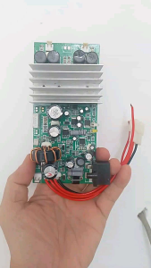 Mạch C/xuất 400w 2 kênh