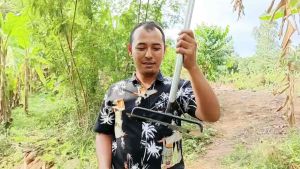 Cangkul Pacul Ahir Zaman bahan Gergaji asli super tajam Gagang Pipa Besi Galvanis