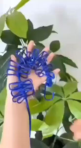 带12个夹晾衣架晾衣绳Clothesline with 12 Clips  带夹子晾衣绳便携防风12个夹子晾衣绳😍.#晾衣服✨床单#晾衣绳 #晾衣神器 #结实耐用 #非常方便实用好物分享