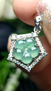 (Certificate) 100% Natural High Quality Natural Burmese Feicui Jade S925 plated Pendant (附证书) 100%纯天然A货 镀S925 翡翠 吊坠