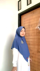 Bergo Instan Pet Polos Super Mewah Matt Jersey & Jilbab Instan Harian Belvina