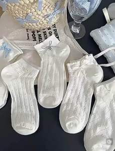 White bow socks womens summer thin mesh breathable short socks girls lace lace short socks 白色蝴蝶结袜子女夏季薄款网眼透气短袜女生蕾丝花边短筒袜
