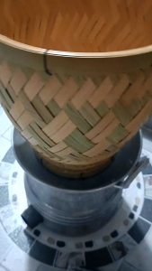 Ếp đựng xôi hay hộp đựng xôi người Lào