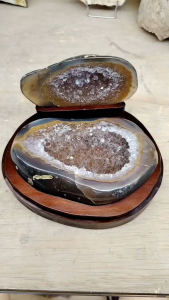 Natural High Gred Brazil Agate Crystal Jewelry Box Ornament AG23