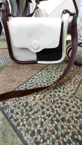 ERINA SLING BAG-TAS WANITA 2 WARNA KOREAN