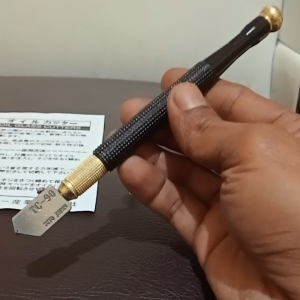 Limited Edition Toyo TC 90 Gagang Besi Original Made in Japan: Pisau Pemotong Kaca, Pemotong Granit, dan Pemotong Keramik