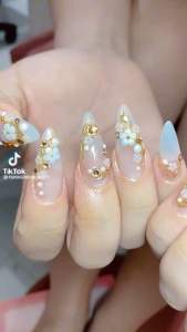 Khay khoảng 1000c charm hoa nhí mix bi ngọc trang trí design cho móng tay gắn nailbox siêu HOT [ 𝐓𝐔́ 𝐀𝐍𝐇 𝐍𝐀𝐈𝐋 ]