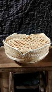 Besek teratai tutup - teratai tutup besar - Besek teratai tutup - teratai tutup besar - besek bambu - hampers cantik - besek bambu - hampers cantik