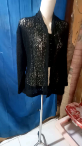 Kebaya Burkat Tradisional: Kebaya Kain Kutu Baru & Acara Formal