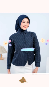 Atasan Kemeja Wanita Luna Stripe Fitted Basic Lengan Panjang Terlaris Kemeja Luna Stripe Salur Bahan Semiwoll Terbaru