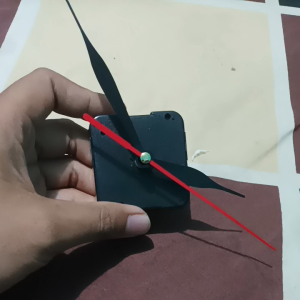 Mesin Jam Dinding Tahan Lama Quartz Model Detak 124 mm