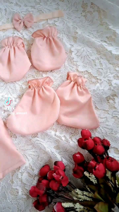 dress Bayi Baru Lahir NEWBORN set sarung tangan+sarung kaki FREE Bandana (0 bulan - 2 bulan)