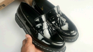 Sepatu Formal Pria Wanita Glossy / Sepatu Loafers Pantovel Cocok Untuk Kondangan Kerja Kantoran