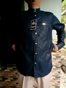 Koko  dewasa. Ter baru.