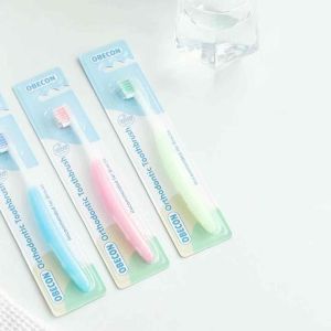 OBECON แปรงสีฟัน 1 ด้าม รุ่นเบรสทู B2 สำหรับคนจัดฟัน สีชมพู