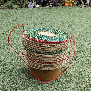 กระติบข้าวเหนียวต้นกกขนาด6-7นิ้ว คละสีคละลาย