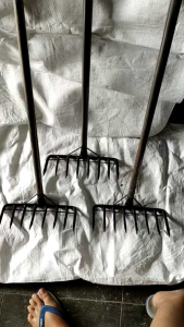 GARUK TANAH GARUK RUMPUT GARUK SAMPAH + GAGANG SIAP PAKAI - LAS KUAT