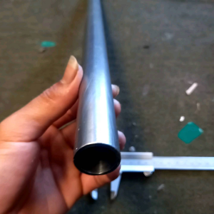 Pipa Besi Seamless Od 22mm Id 18mm Tebal 2mm panjang 20cm sampai 100cm