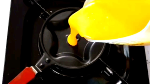 Teflon Mini Karakter / Frying Pan Mini / Cetakan Telur
