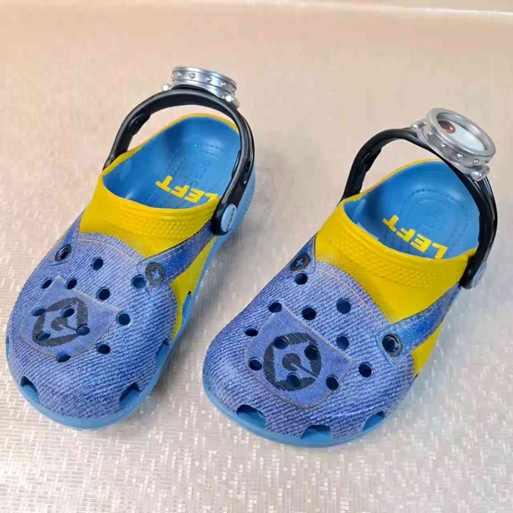Sandal Crocs Minion/Sepatu Sandal Crocs Minion Lazada Indonesia