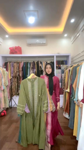 Salvina bordir tali belakang: Aksesoris Pakaian Bordir Wanita