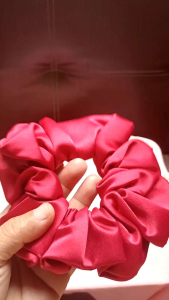 มัดผม โดนัทรัดผมscrunchiesผ้าซาติน ดัชเชส ขนาดXL