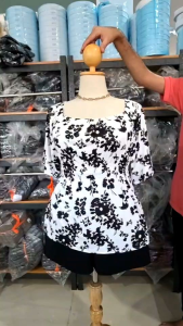 ชุดเซ็ทแฟชั่นสาวอวบ เสื้อสม็อคเอว ผ่าข้าง + กางเกงขาสั้นสม็อคหลัง ทรงขาบาน