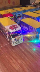 Truk Oleng Jumbo Uk 32 Cm Banyak Desain Full Variasi - Miniatur Truk Oleng Dari Kayu Asli