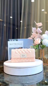 Lucy Wallet Jimshoney Dompet Panjang Wanita