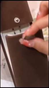K10 (Beli 2 dapat bonus) COD Kalung giok tetesan air hijau titanium Perempuan