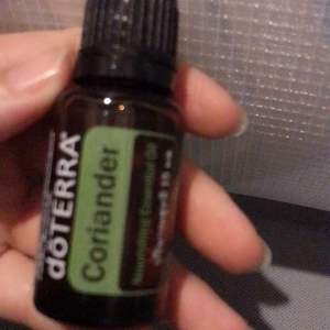Coriander essential oil น้ำมันหอมระเหย ผักชี แท้ 100%