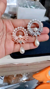 Bros Mutiara Tetesan Air Bross Bulat Mewah Ala Korea Look Pin Jilbab Kerudung By Athar Shop 1