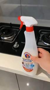 大公鸡去油污清洁剂 (1套2瓶) Big Rooster Degreasing Cleaner 家里清洁去油污用这款#大公鸡清洁剂😍.真的是太好用了， 一瓶多用居家清洁必备#去污小妙招 #油污清洁剂 #多功能清洗剂 #油污清洗剂♥