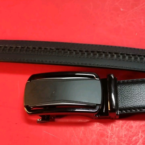 เข็มขัดหนังออโต้ขนาด38มหัวรมดำนิเกิลดำสายดำแบบบันได้B/1
