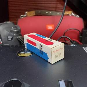 DY86 หลอดเรียงกระแสสุญญากาศ High Voltage Rectifier Tube radio tube เทียบเท่า 1S2 ใหม่ (NOS) by RFT