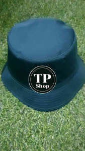 หมวกเนตรนารีพร้อมเข็มติดหมวก 1 ใบ ใช้ประกอบเรียนวิชาเนตรนารีศึกษา