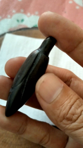 Batu kembang kantil warna hitam asli