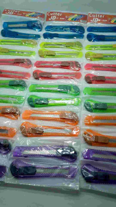 (12PCS) CUTTER RENCENG BESAR LEMBARAN/KATER Cutter Stainless Murah