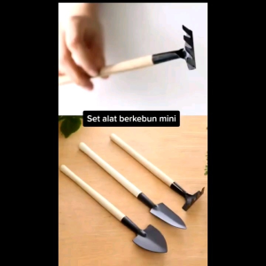 1 SET ALAT MINI 3 IN 1 UNTUK PERKEBUNAN TERDIRI DARI (GARPUCANGKULSEKOP)