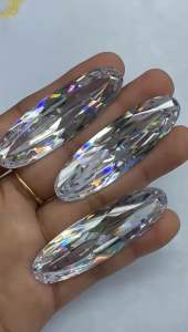 คิวบิกเซอร์โคเนีย CZ สีขาวทรงรียาว