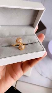 Cincin Love Tumpuk Dua CXB518: Desain Romantis dan Lapis Emas