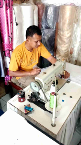 GORDYN VITRASE MOTIF MATAHARI DAN TULIP