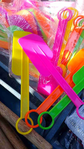 Spatula Plastik: Alat Memasak yang Praktis