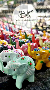 Size S รูปปั้น ช้าง เรซิ่น เพ้นสี งานฝีมือ ของฝากไทยแลนด์ Resin handmade elephant souvenir Thailand