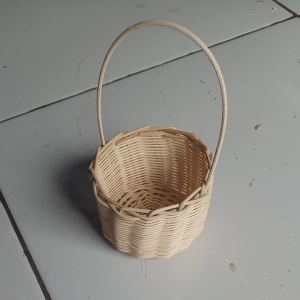 keranjang rotan mini murah